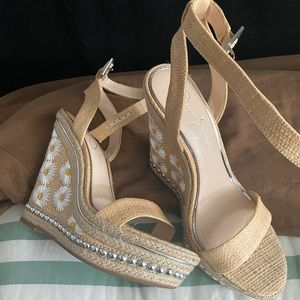 Jessica Simpson wedges
